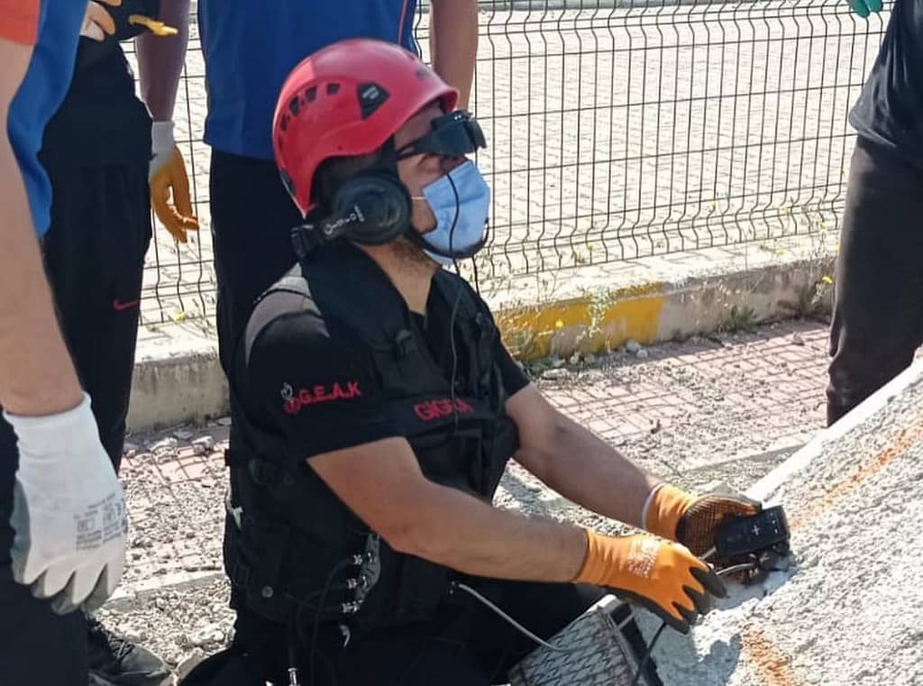 İzmir Kentsel Arama Kurtarma 1