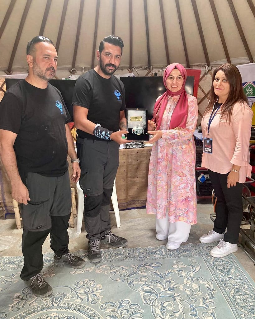 Çadırımızı ziyaret eden Okçular Vakfı Başkanı ve Beyoğlu belediye başkanımız
